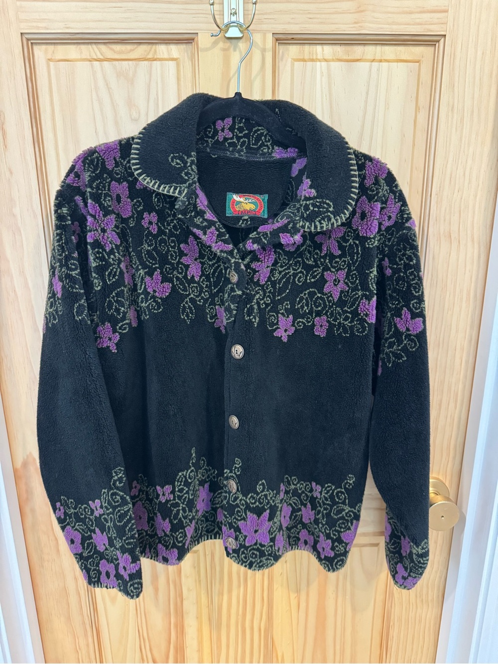 Vintage Black Floral Button-Front Women's Sherpa Cardigan with Purple Accents